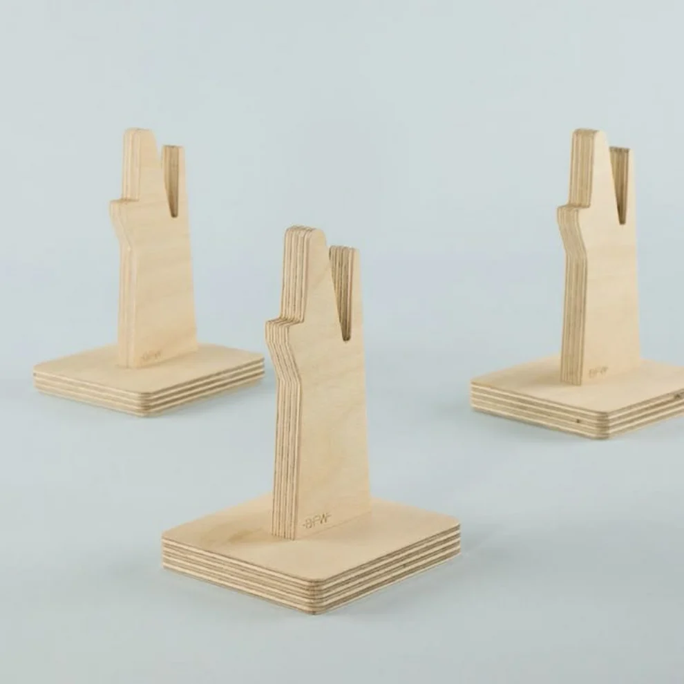 Handcrafted Wooden Eyeglasses Stand – Rustic Nose-Shaped Glasses Holder — image 3